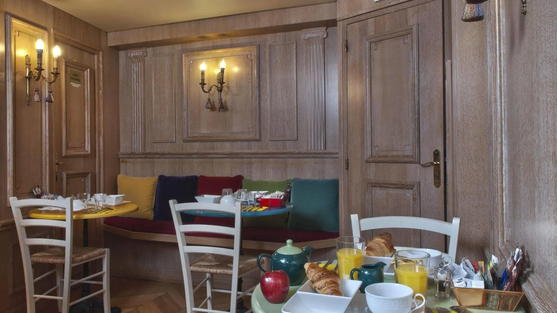 De La Motte Picquet Hotel